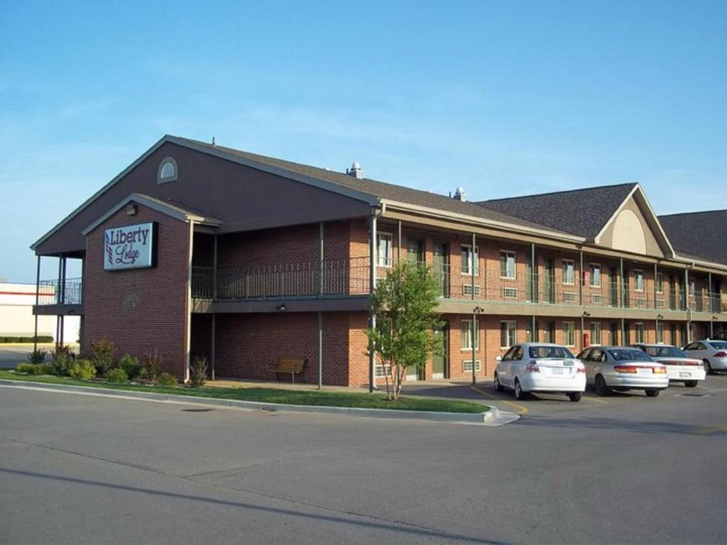 Liberty Lodge Saint Robert Bagian luar foto