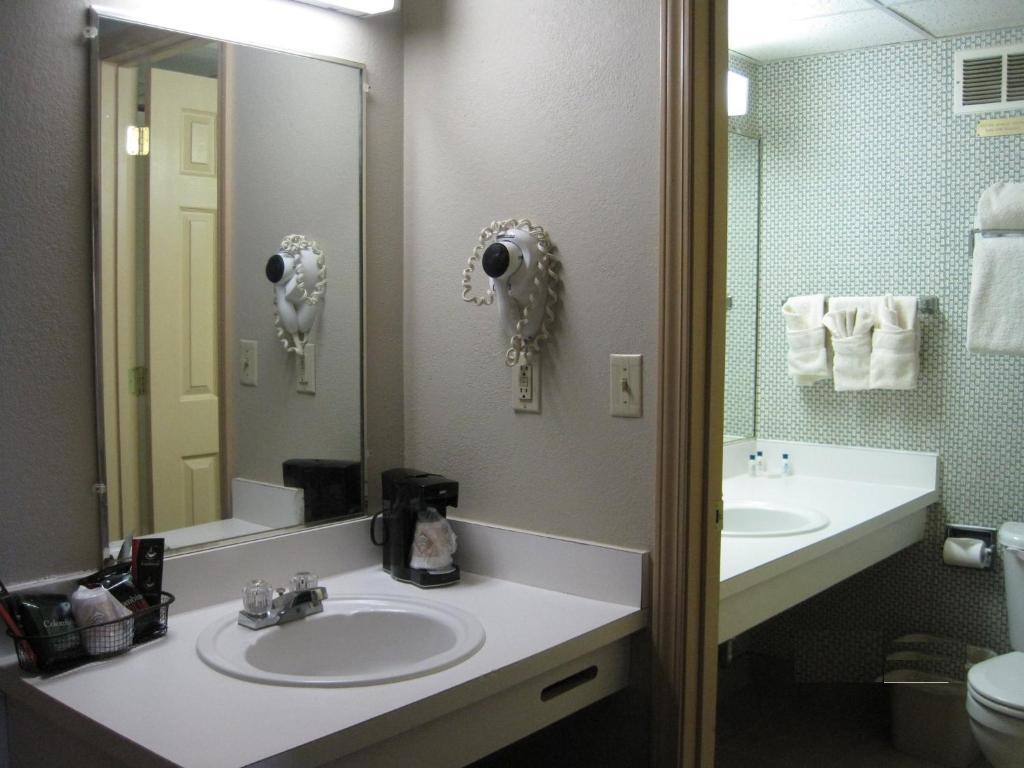 Liberty Lodge Saint Robert Ruang foto