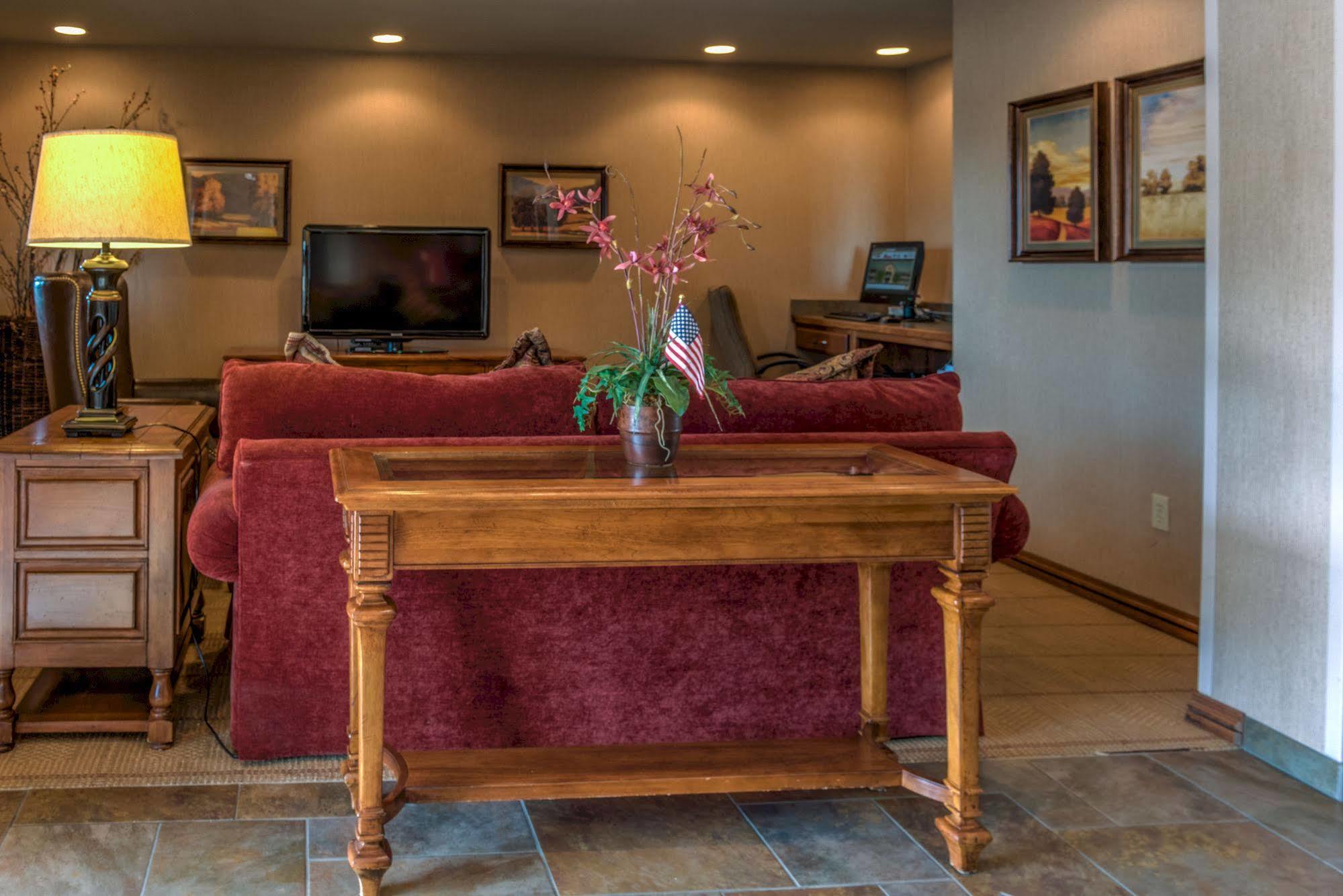 Liberty Lodge Saint Robert Bagian luar foto