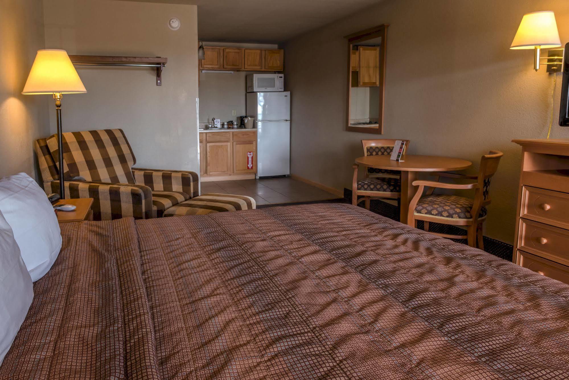 Liberty Lodge Saint Robert Bagian luar foto